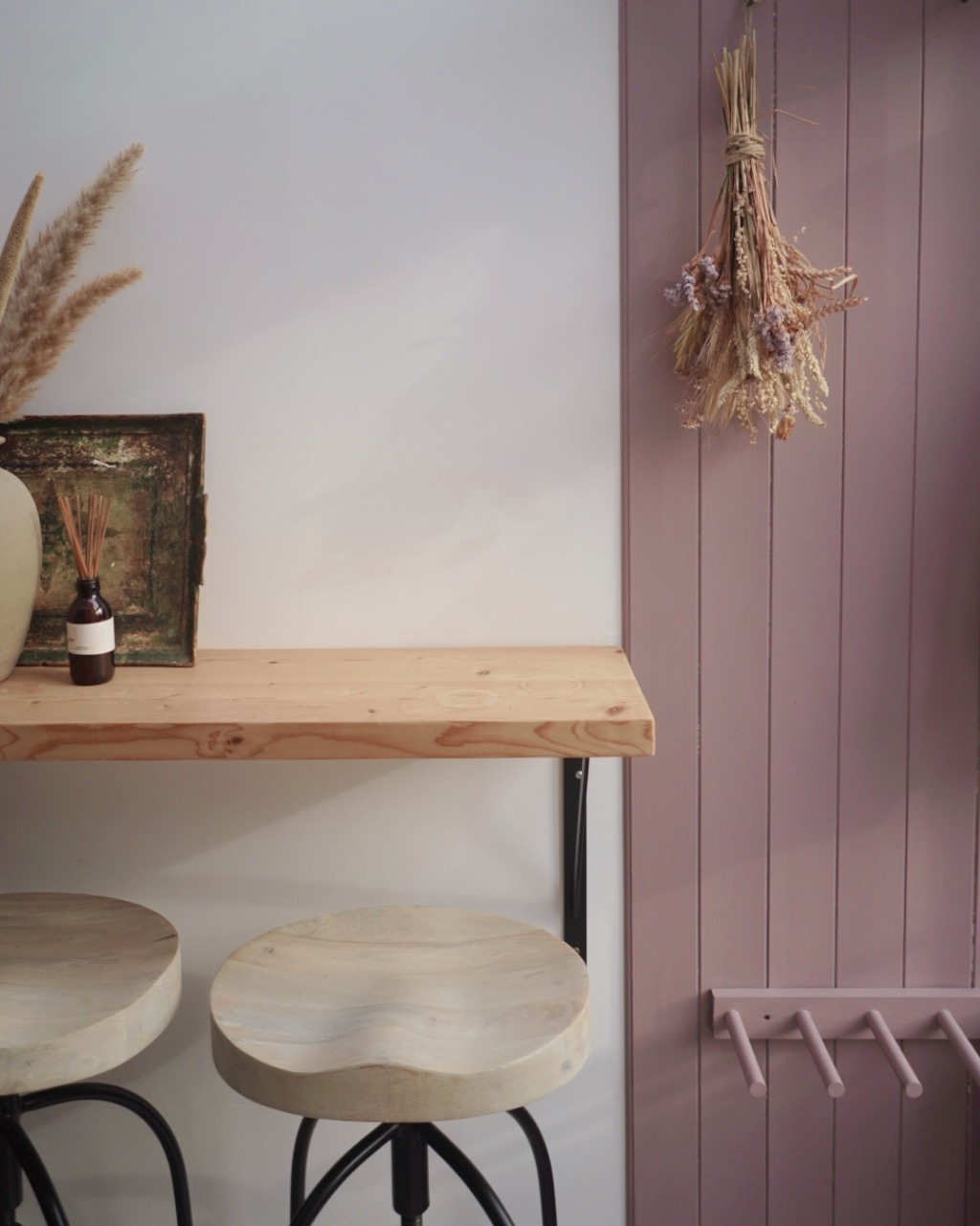 Mini mudroom makeover