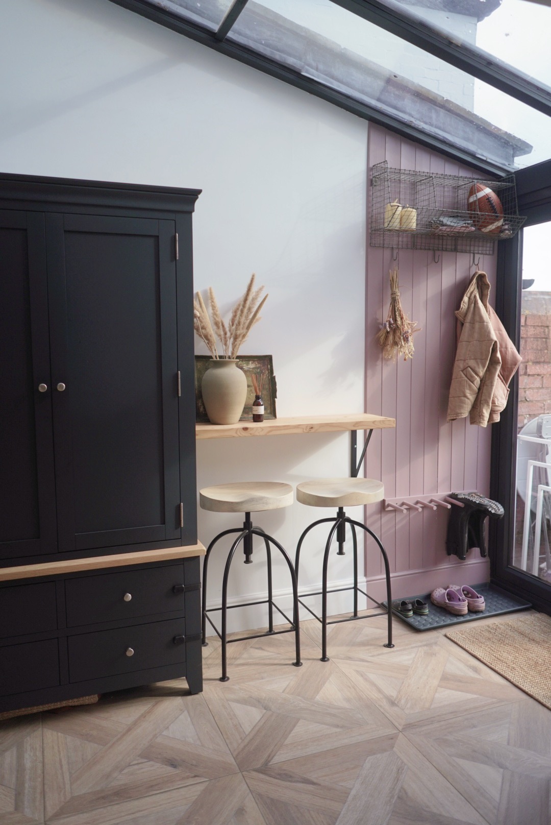 Mini mudroom makeover