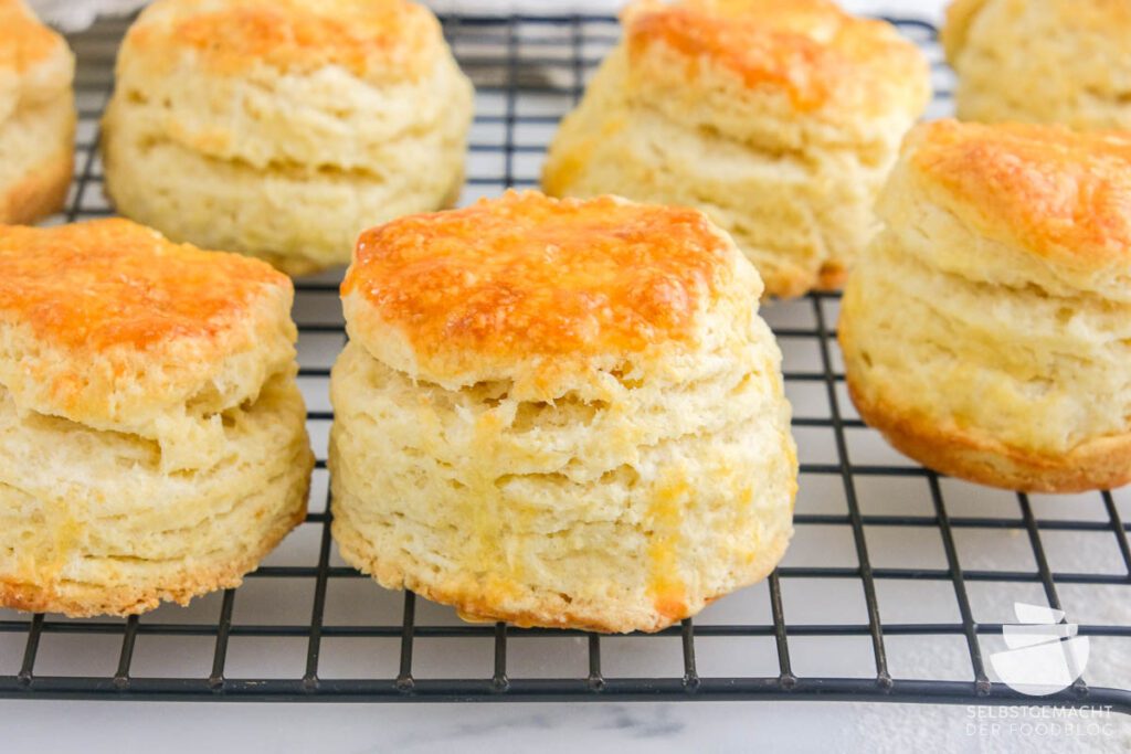 English scones: simple basic recipe - homemade