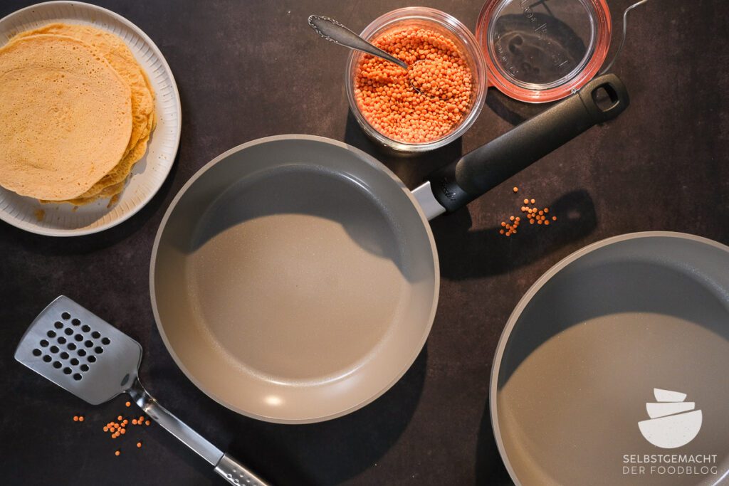 Simple lentil pancakes made from 2 ingredients - homemade