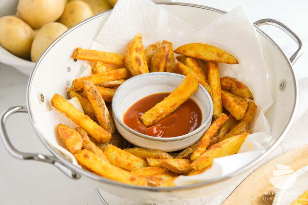 Simply make your own fries in the oven