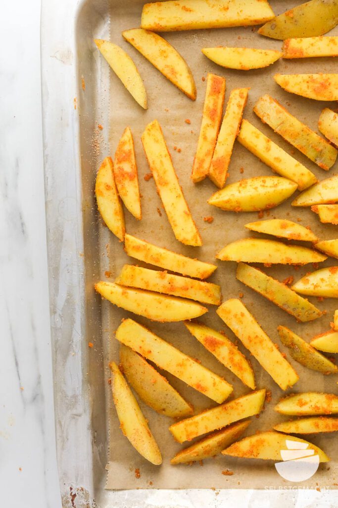 Simply make your own fries in the oven