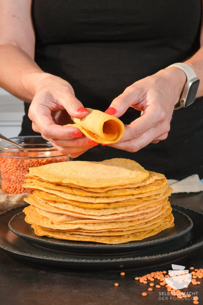 Simple lentil pancakes made from 2 ingredients - homemade