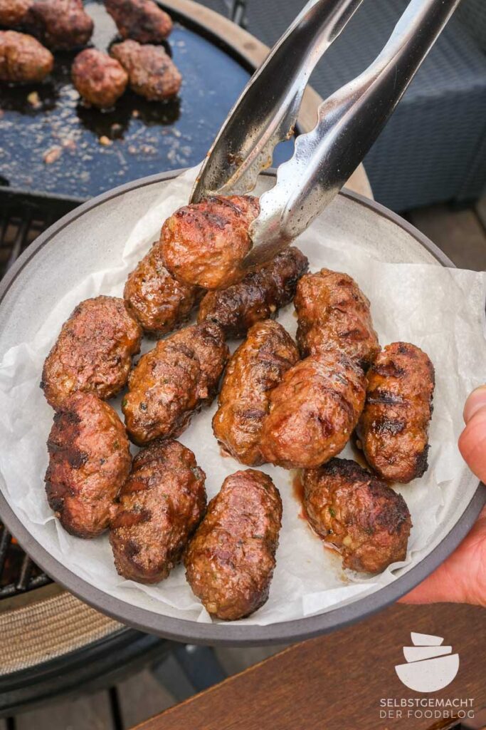 Make Cevapcici yourself: The original